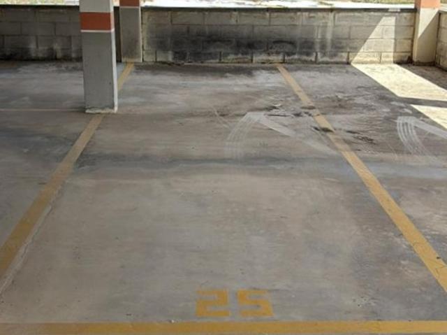 Garaje en venta en Baix Ebre, Catalunya