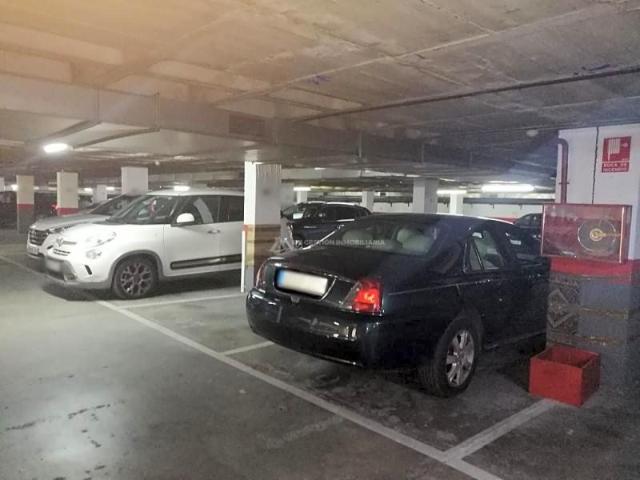 Garaje en venta en Cerro - El Molino, Fuenlabrada