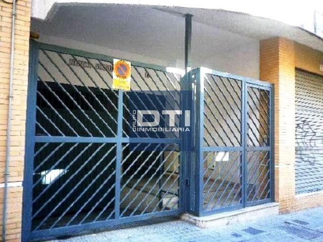 Garaje en venta en Comarca Metropolitana de Huelva, Andalucía