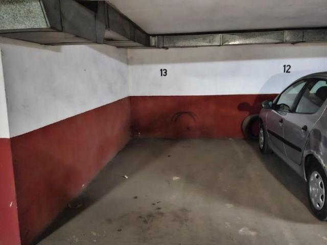 Garaje en venta en Ventas, León