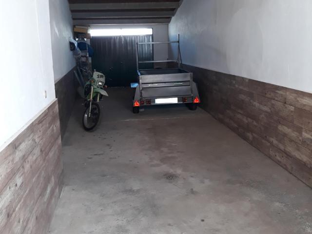 Garaje en venta en Los Santos De Maimona
