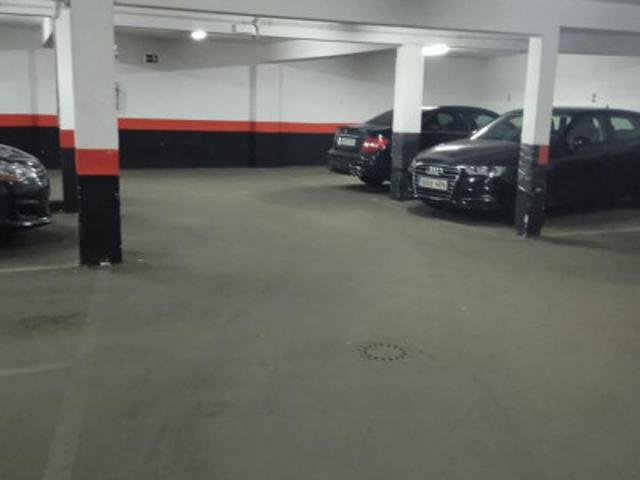 Garaje en venta en Puente de Vallecas, Madrid