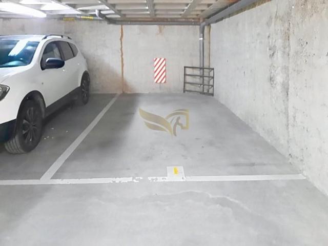 Garaje en venta en Madrid