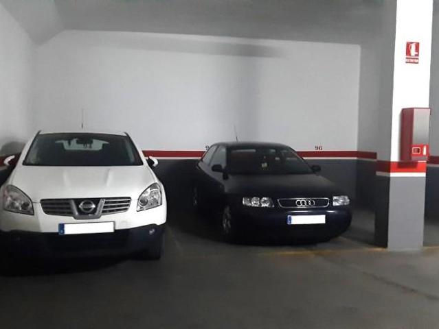 Garaje en venta en Mislata, La Paz