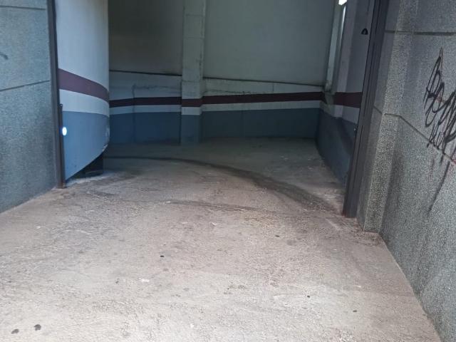 Garaje en venta en Olesa De Montserrat