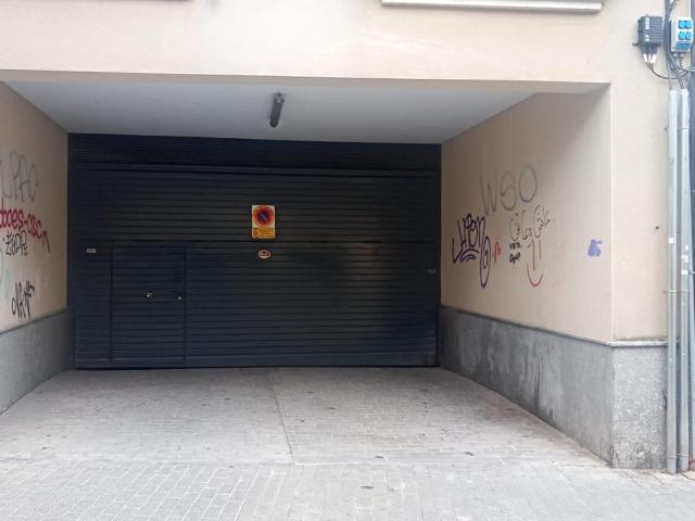 Garaje en venta en Olesa De Montserrat