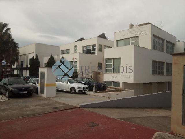 Garaje en venta en Paterna