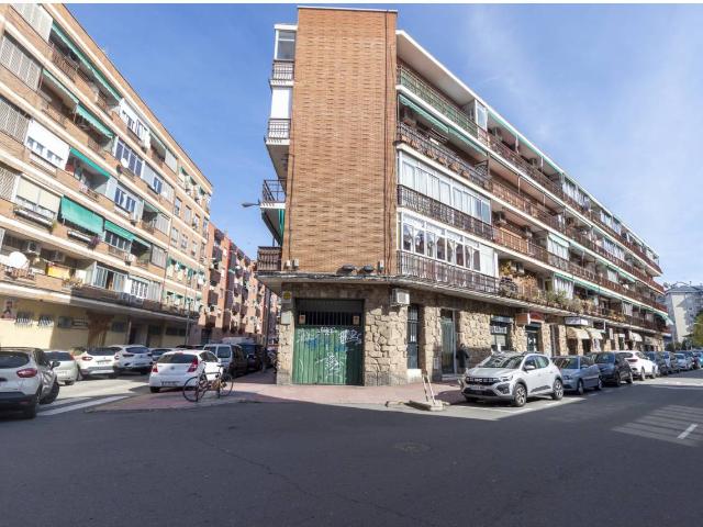 Garaje en venta en Distrito II, Alcalá De Henares