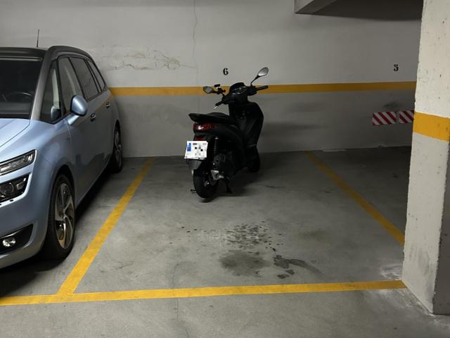 Garaje en venta en Lavadores, Vigo