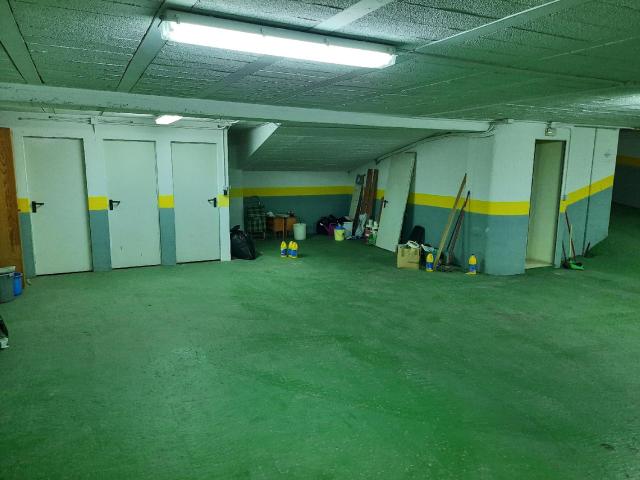 Garaje en venta en Vigo, O Berbés