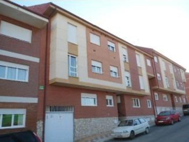 Garaje en venta en Navatejera, Villaquilambre