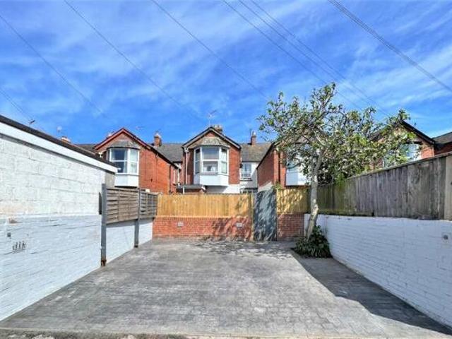 House for rent in Withycombe, Budlake