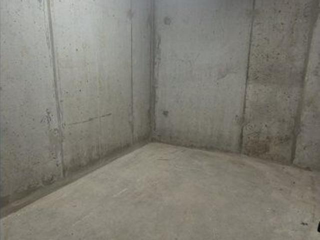 Garage kaufen in Eysins, Waadt