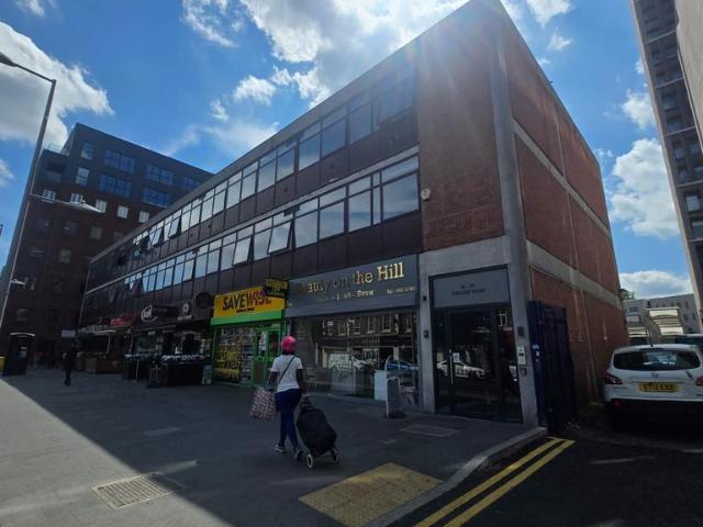 Park Home for sale in Greater London