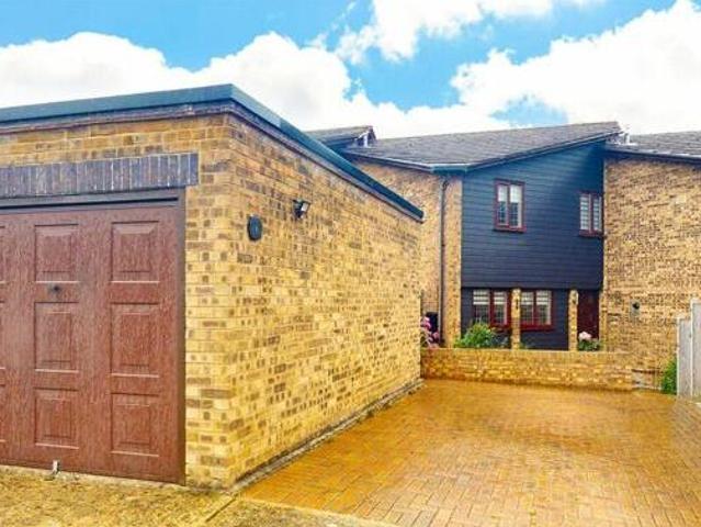 House for sale in Vange, Basildon