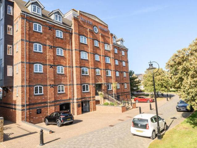 Apartment for sale in Northern Ireland