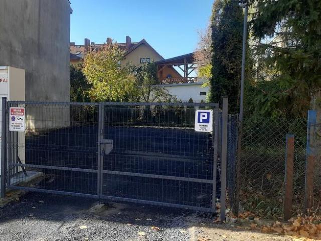 Garaż do wynajęcia w Ostrowiec Świętokrzyski, Świętokrzyskie