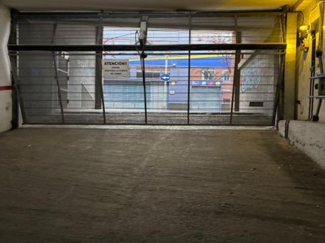 Local Comercial en alquiler en Barcelona, la Sagrera