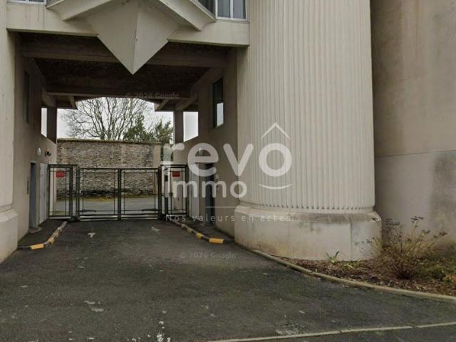 Bureau vente à Angers