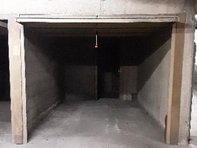 Garage location à Rennes, Bretagne