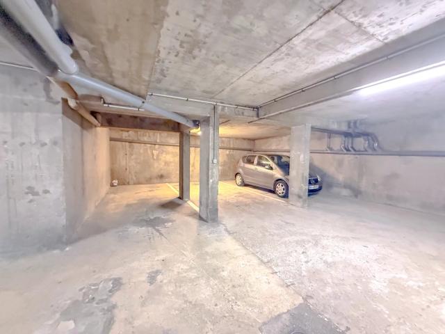 Garage vente à Rouen, Ruan