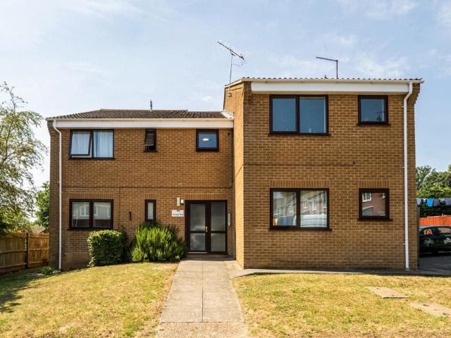 Park Home for rent in Helford, Hampshire