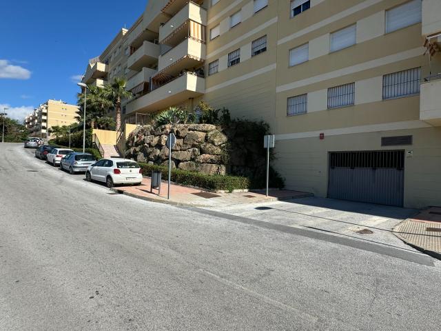 Garaje en venta en Torrox, El Peñoncillo