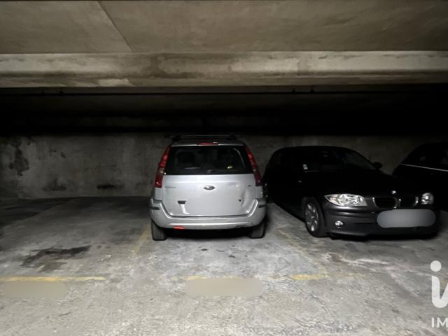 Garage vente à Paris 19e Arrondissement, Paris