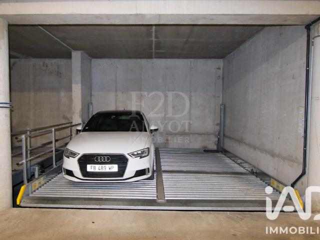 Garage vente à Sainte-Anne, Vence