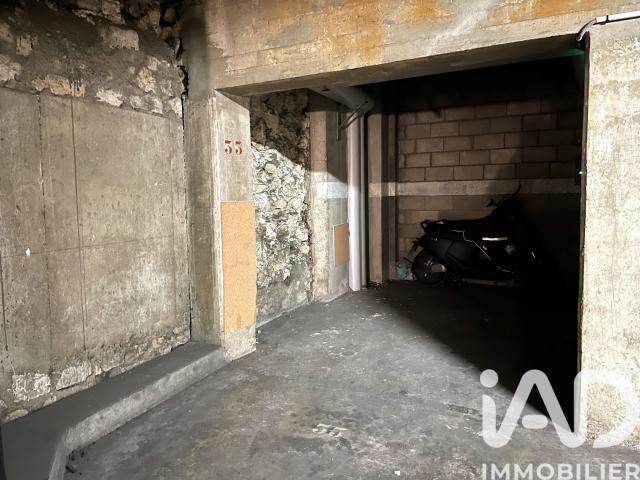 Garage vente à Paris, Île-de-France