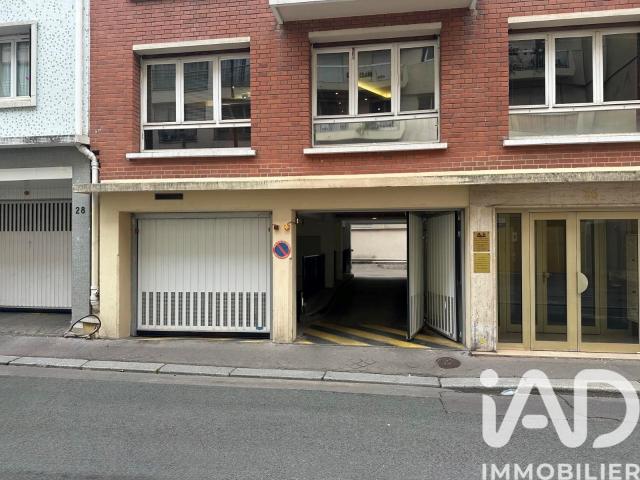 Garage vente à Paris, Île-de-France