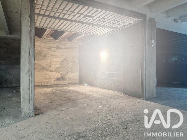 Garage vente à Paris, Île-de-France