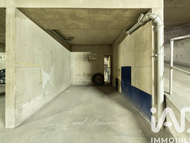 Garage vente à Paris, Île-de-France