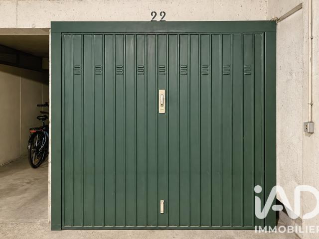 Garage vente à Paris, Île-de-France