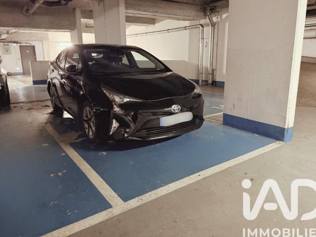 Garage vente à Nanterre, Colombes