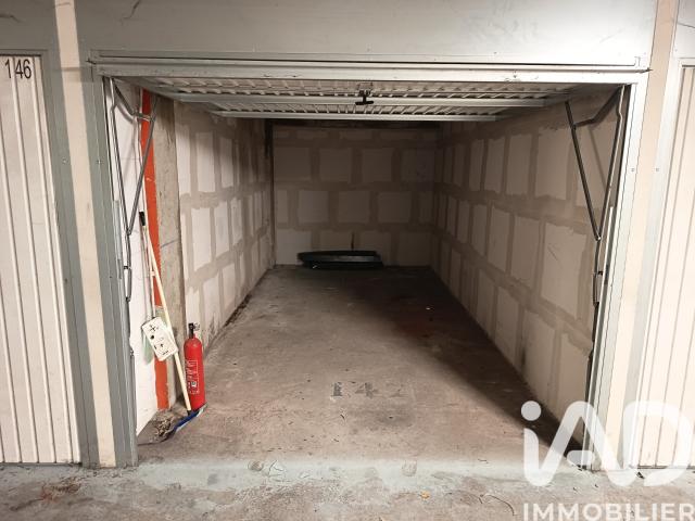 Garage vente à Bobigny, Vaux-montreuil