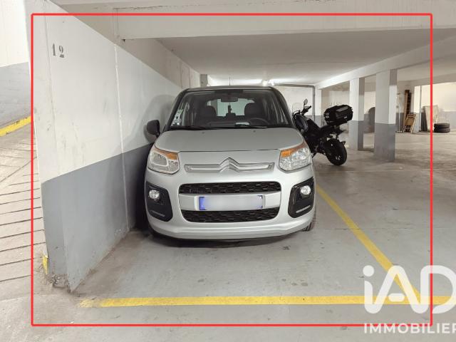 Garage vente à Paris, Île-de-France