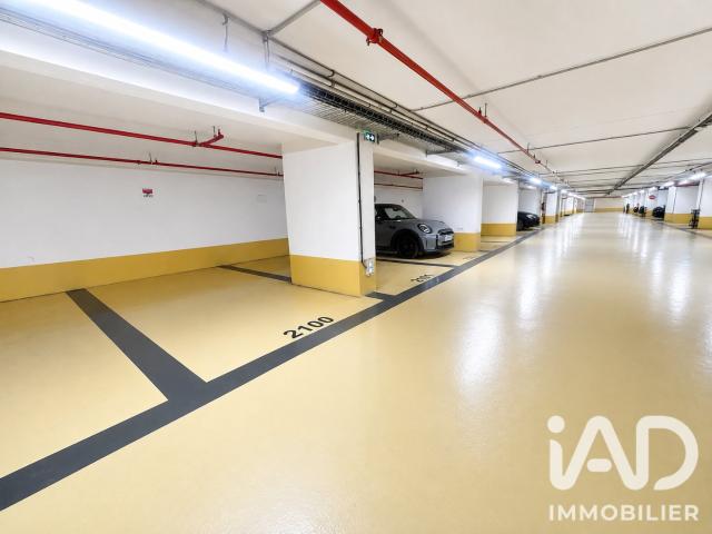 Garage vente à Nanterre, Courbevoie