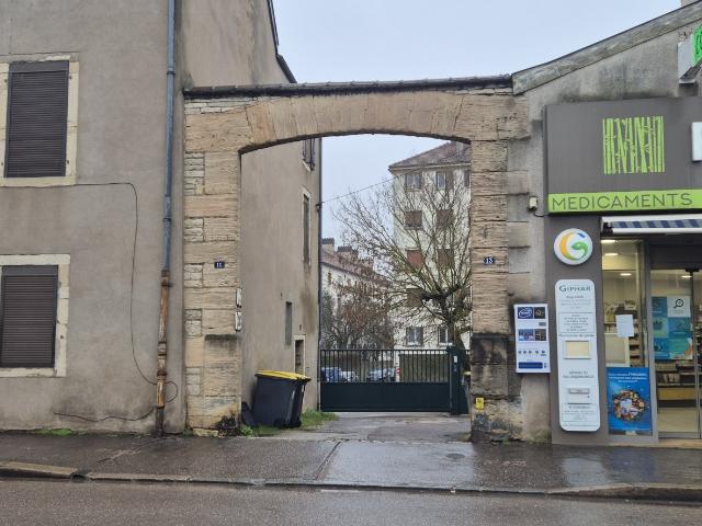 Garage vente à Dijon