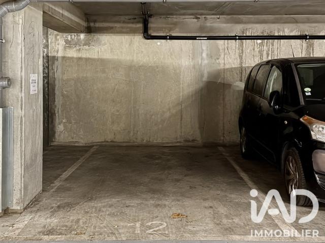 Garage vente à Bagneux, Hauts-de-Seine