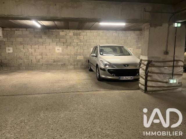 Garage vente à Paris 12e Arrondissement, Paris