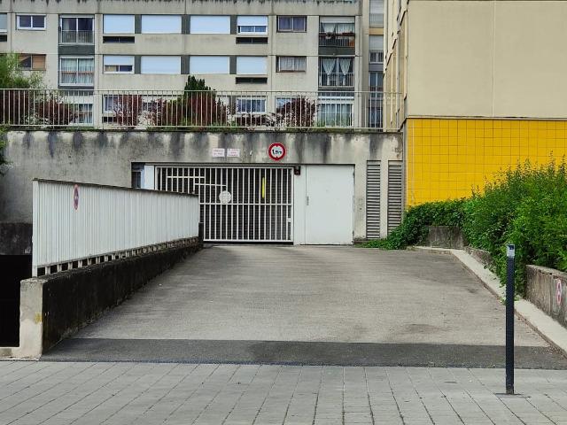 Garage vente à Dijon
