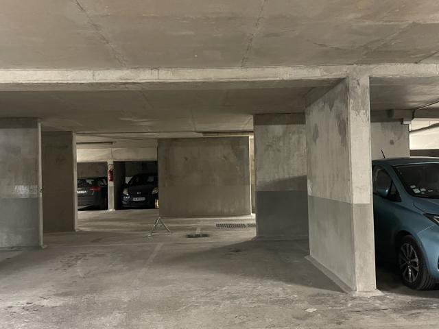 Garage vente à Créteil, Alfortville