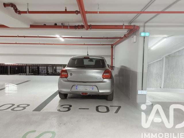 Garage vente à Paris, Île-de-France