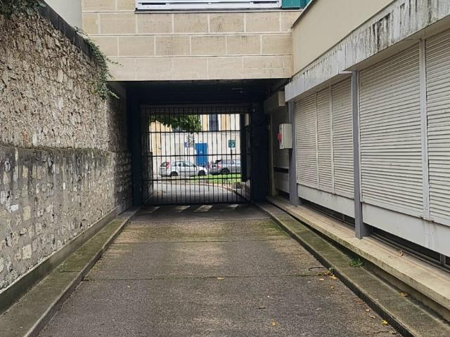 Garage vente à France métropolitaine, Puteaux