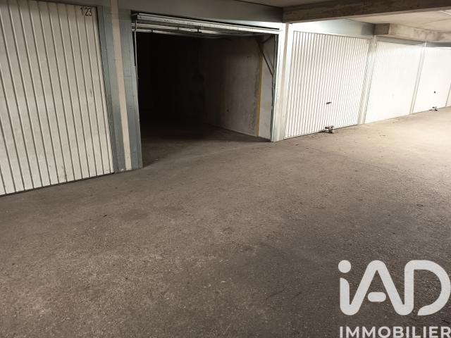 Garage vente à Bobigny, Vaux-montreuil