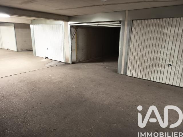 Garage vente à Bobigny, Vaux-montreuil