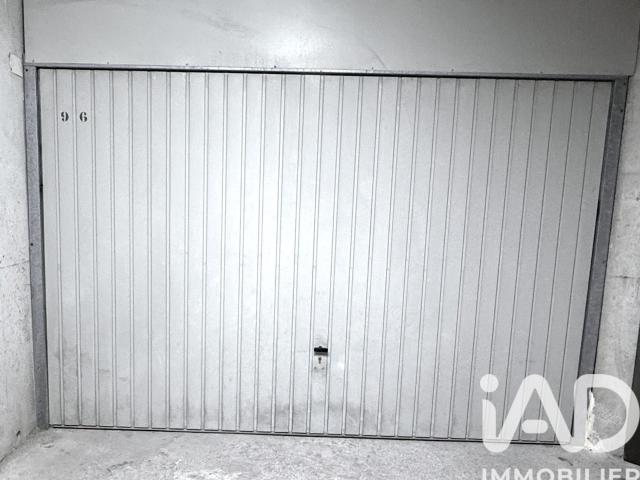 Garage vente à Lyon, Métropole de Lyon