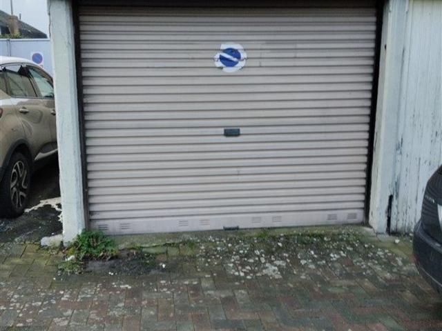 Garage vente à Cambrai, Caudry