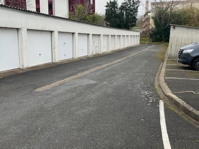Garage vente à Bayonne, Anglet